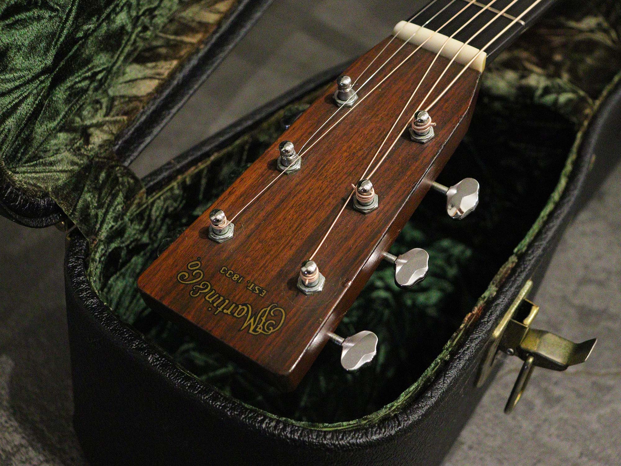 レア ※訳あり品1997年製 Martin HD-28 with FISHMAN レア ※訳あり品1997年製 Martin HD-28 with FISHMAN Martin HD-28V